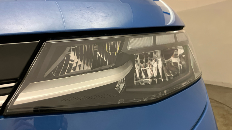 Volkswagen Multivan 2.0 TDI Life 5dr DSG Diesel Estate